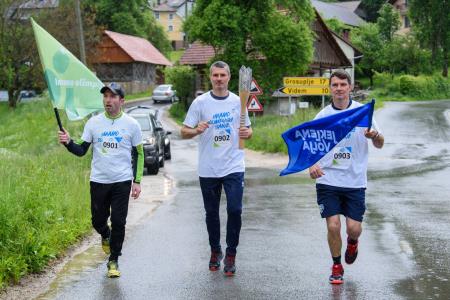 FOTO  Slovenske olimpijske sanje ponesli širom naše občine 3